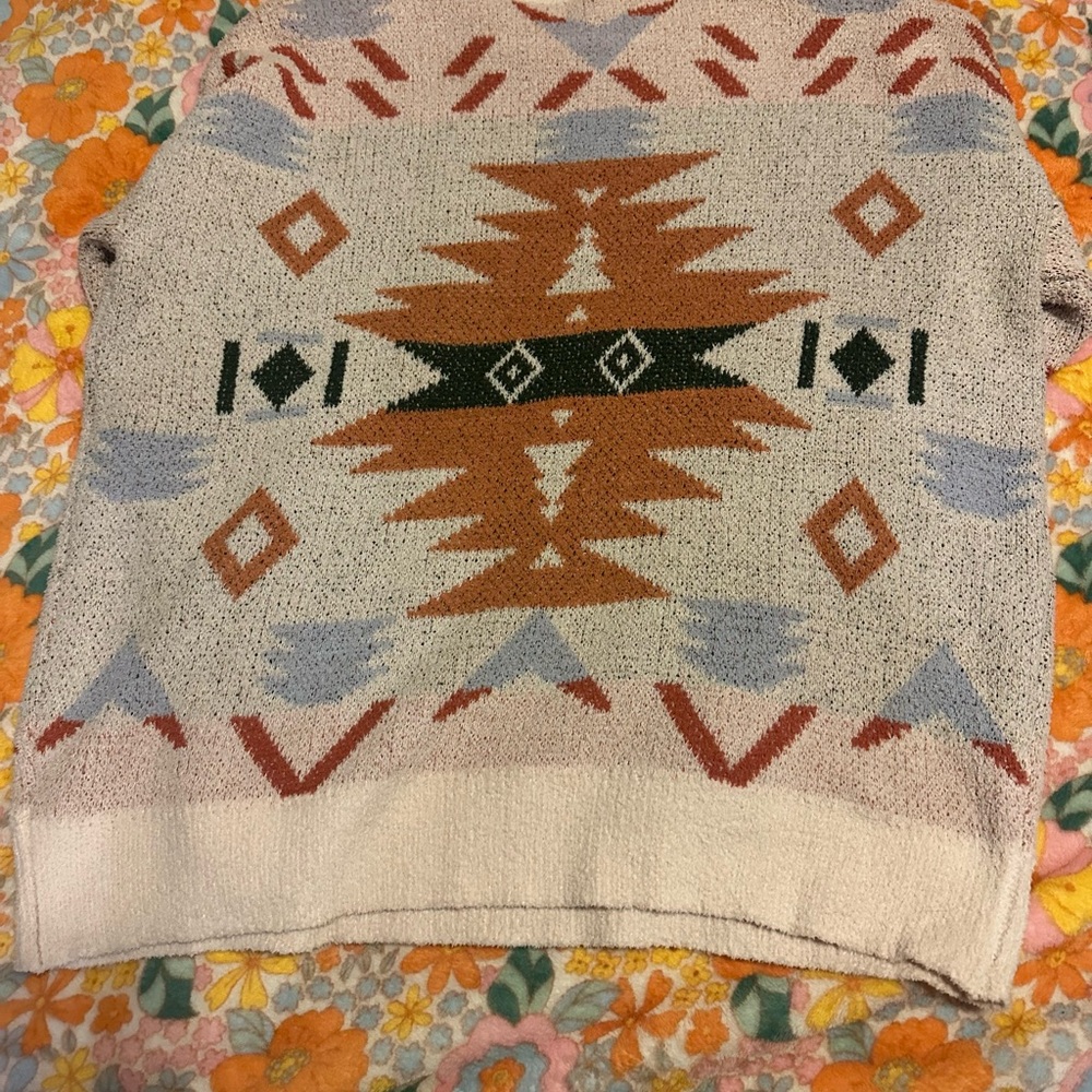 Aztec sweater - Picture 3 of 3